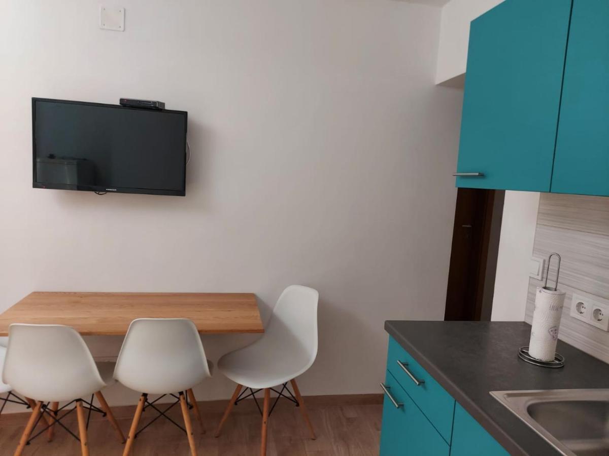 Frane Apartment Zavalatica Esterno foto